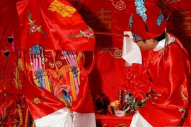 多功能展示万年历日历软件，为您的生活带来无限便利